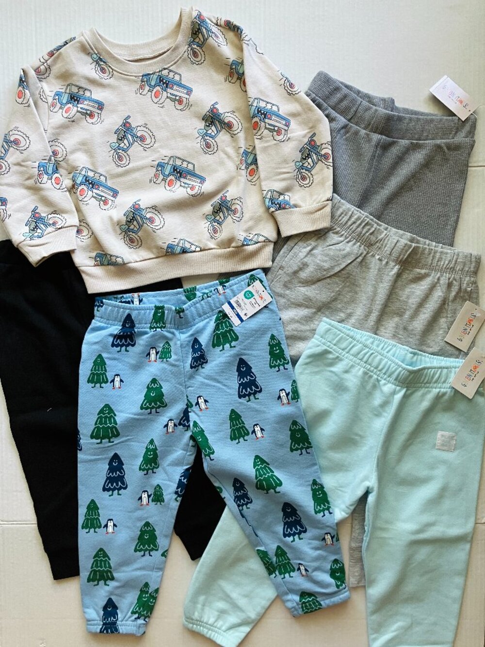 24 month Garanimals Baby Boy Pants Bundle + Sweatshirt